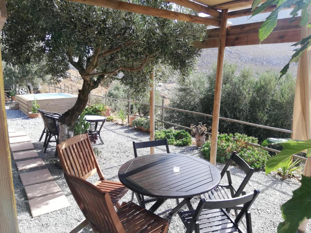בית הארחה Paránimfoi 	Wooden House At The Mountain-Private מראה חיצוני תמונה